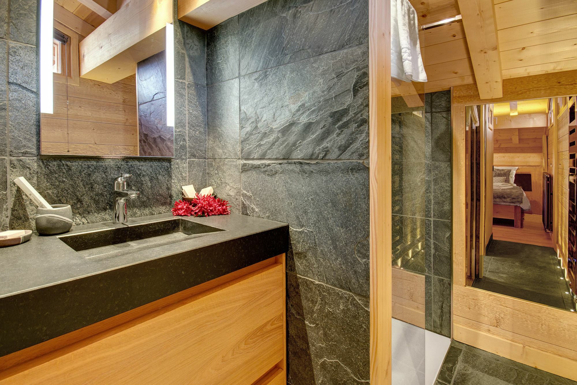 Chalet Inarpa - Appartements Et Suites لا كلوساز المظهر الخارجي الصورة